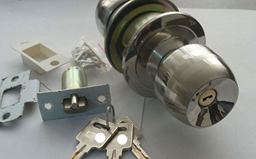 萨尔图24小时上门开锁公司